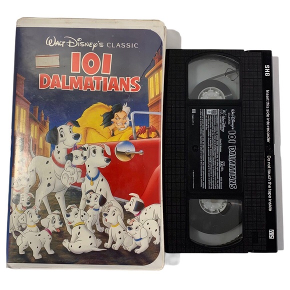 🍒$10 ea or 3/$20 Classic 101 Dalmatians - Picture 2 of 4